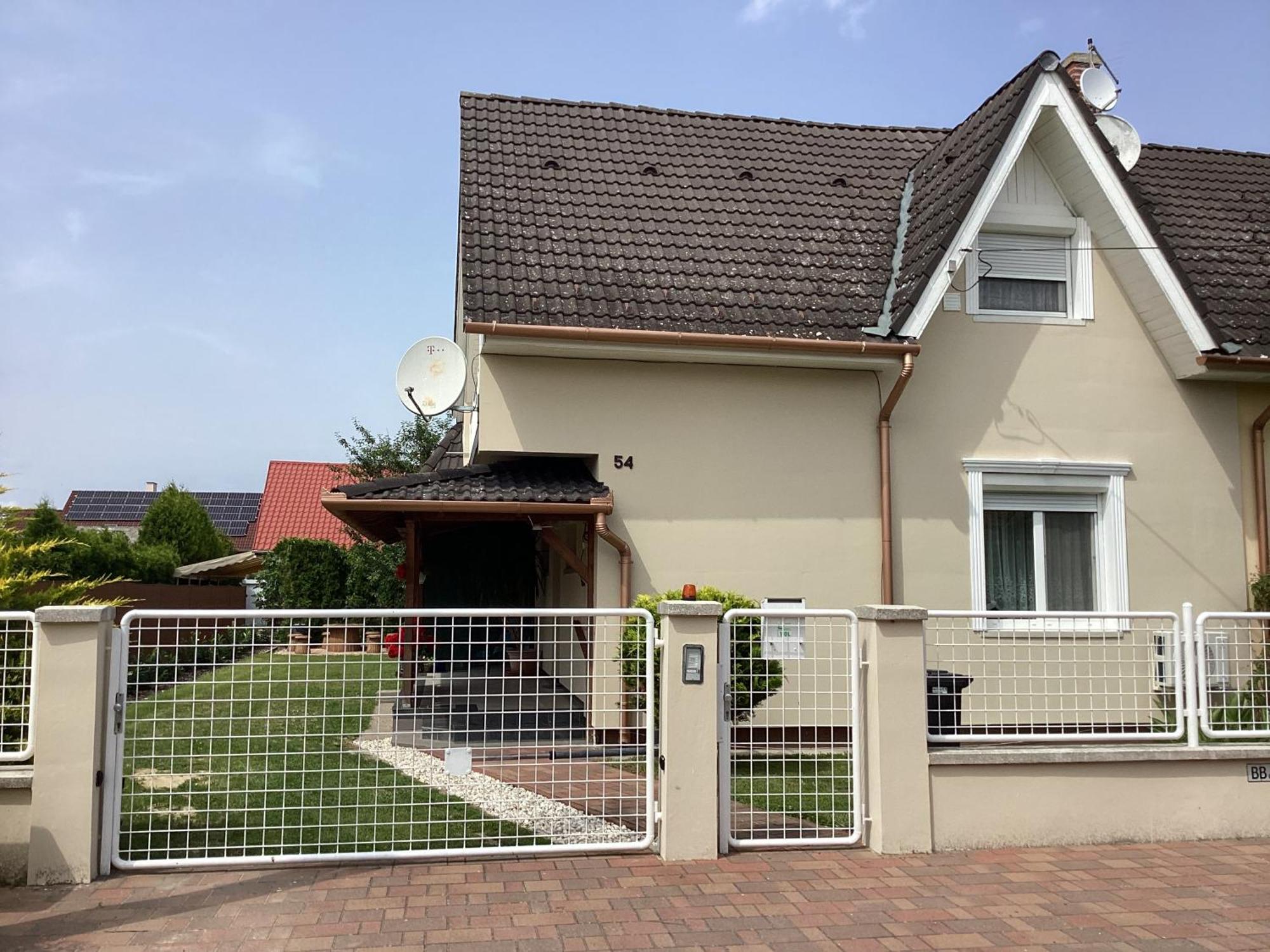 Villa Sueti Nyaralo Balatonmáriafürdő Exterior foto